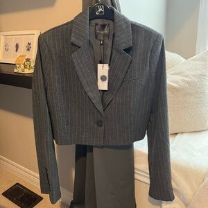 Dynamite Cropped Blazer